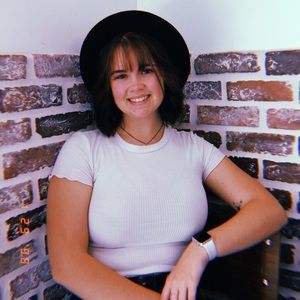 Meet your Posher, Jenny